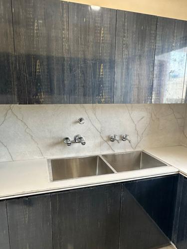  richlook-elegant-floor Living Area