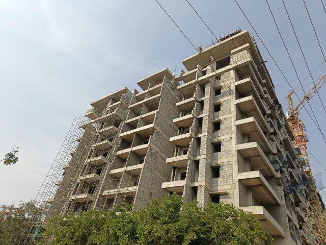  east crest Construction Status March 25