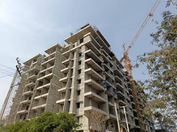  east-crest Construction Status March-25