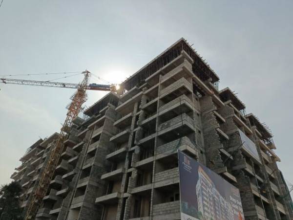  east-crest Construction Status March-25