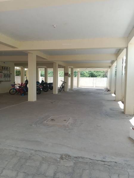  sai-nivas Car Parking