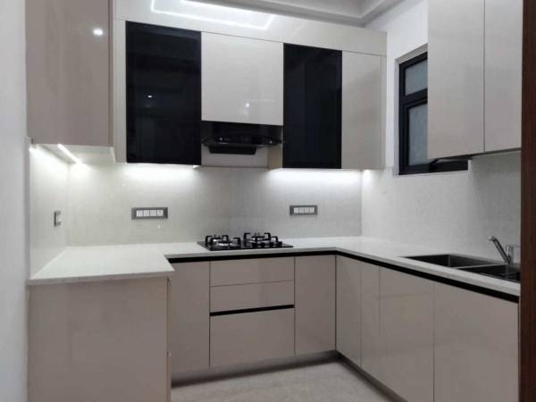  right-move-estate Kitchen