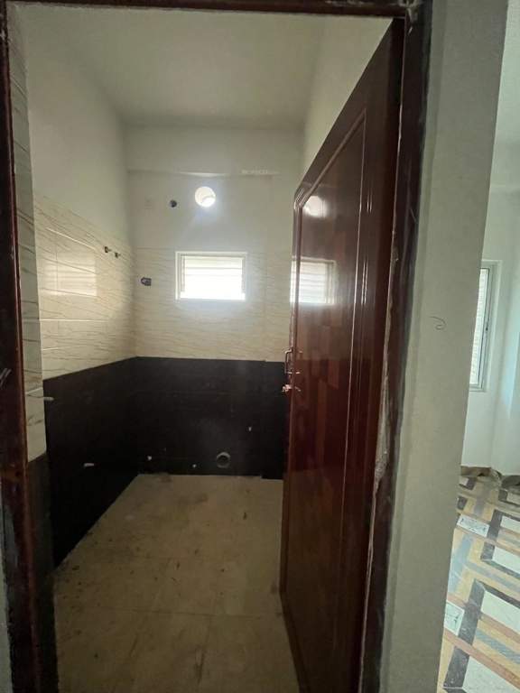  kd garden phase ii Bathroom