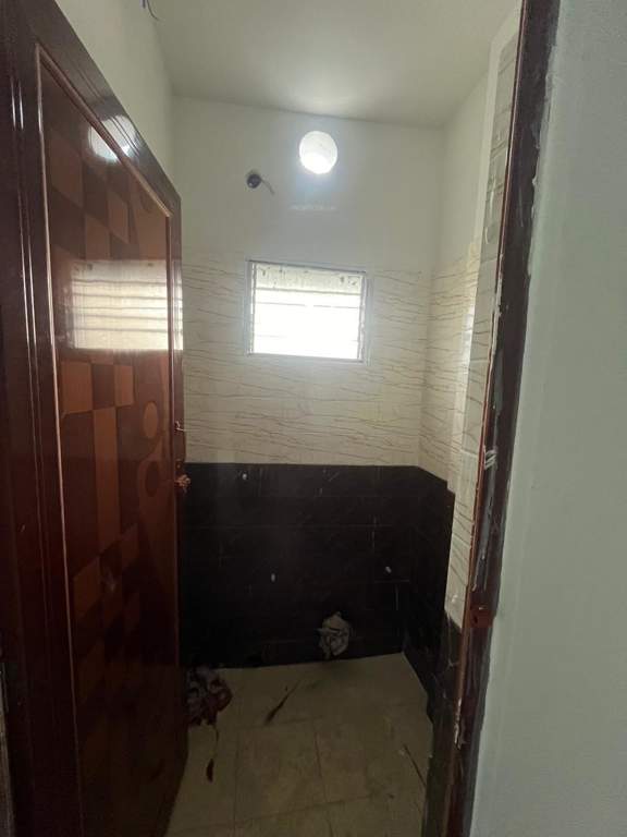  kd garden phase ii Bathroom