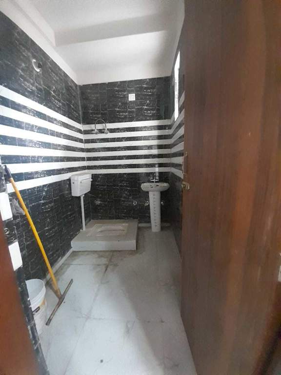  green view apartment and villas Bathroom