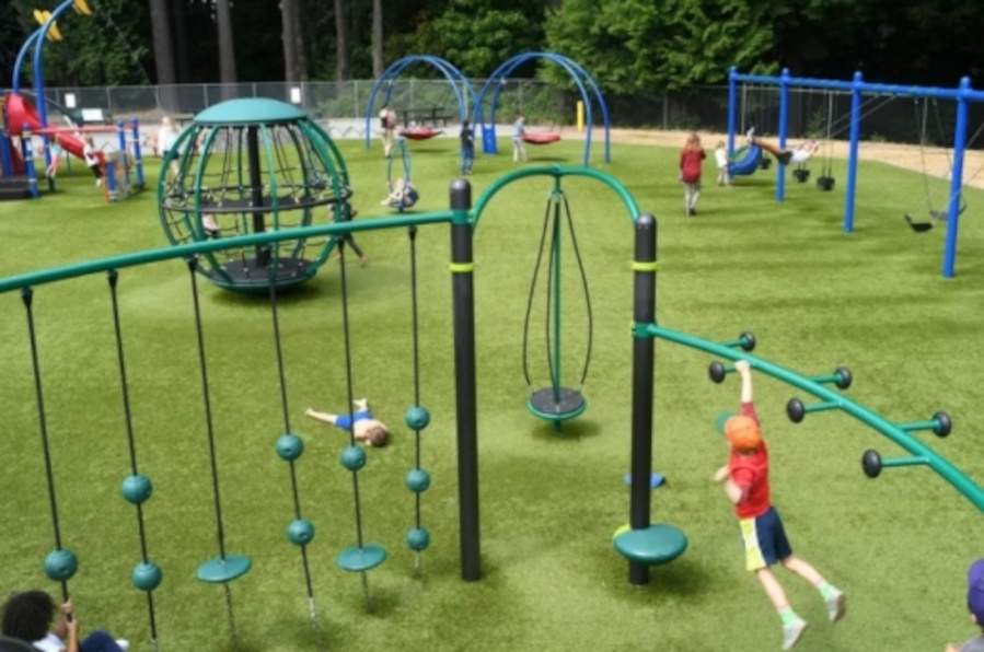  malad amar cooperative housing socity ltd Children's play area