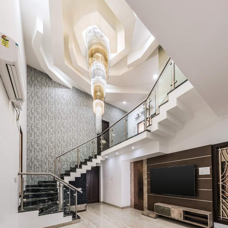  cmn garden Living Area