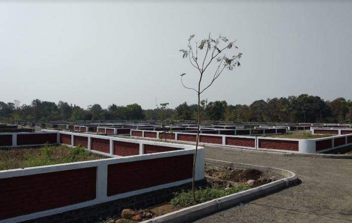  guru in ranjanpada Plot