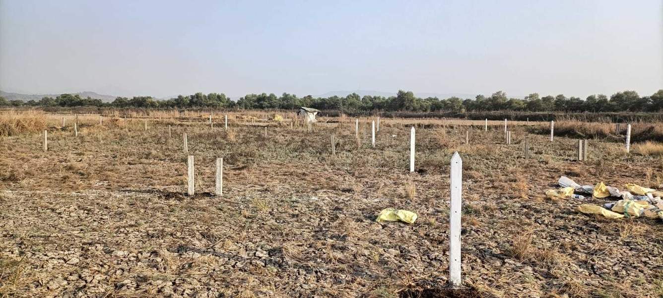  guru in belondekhar Plot