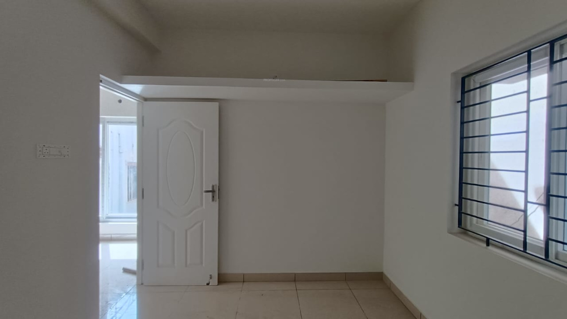  serene block 1 Hitech Serene Block 1 Construction Status Oct 23