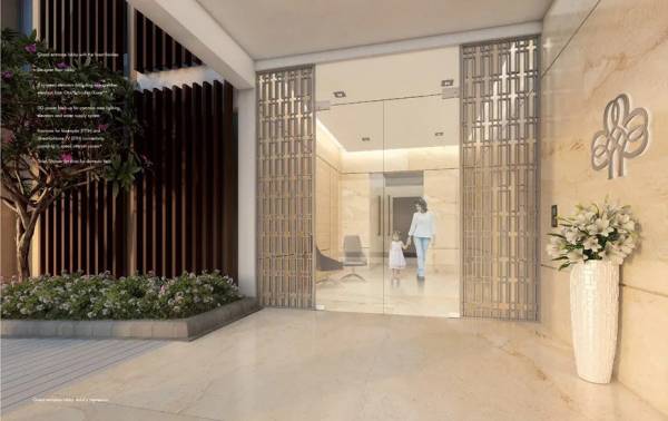  upper-thane-iris-wing-g Others