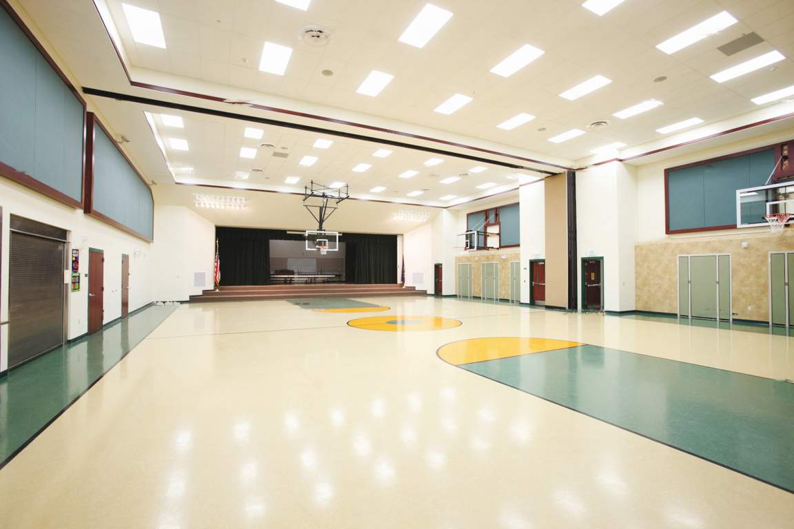  estella Basketball Court