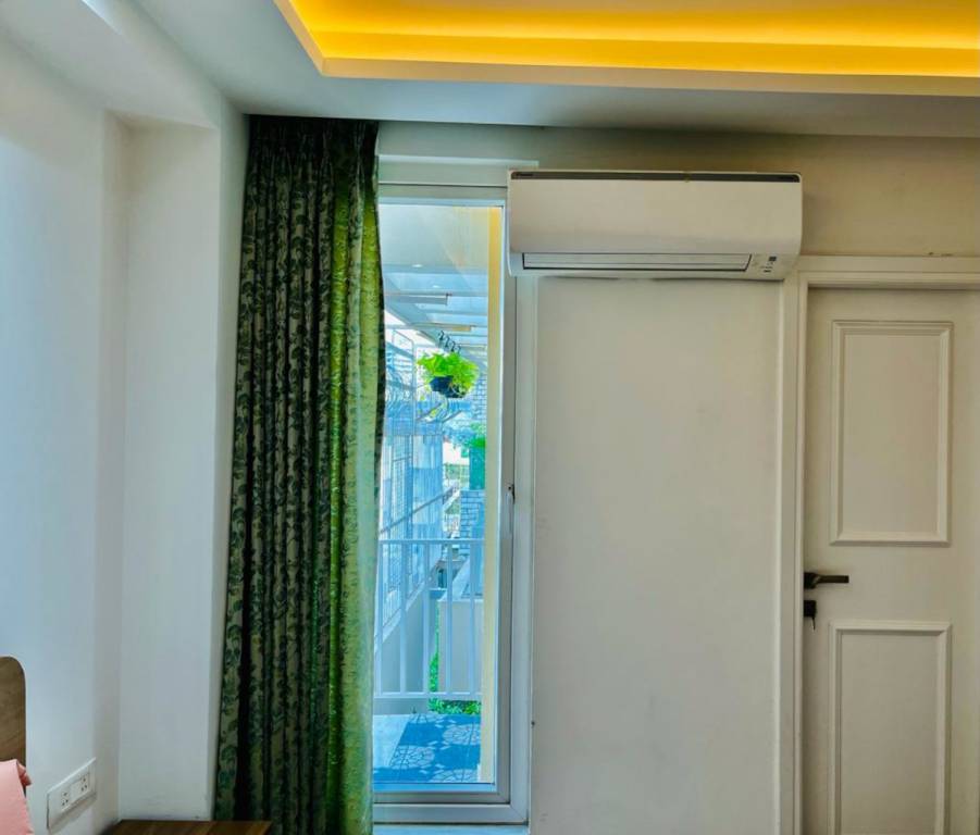  luxury builder floors 20 Bedroom