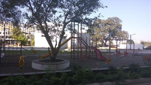  hollyhock-city-building-no-2-wing-d Children's play area