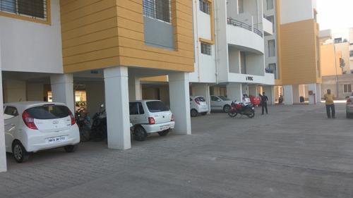  hollyhock-city-building-no-2-wing-d Closed Car Parking