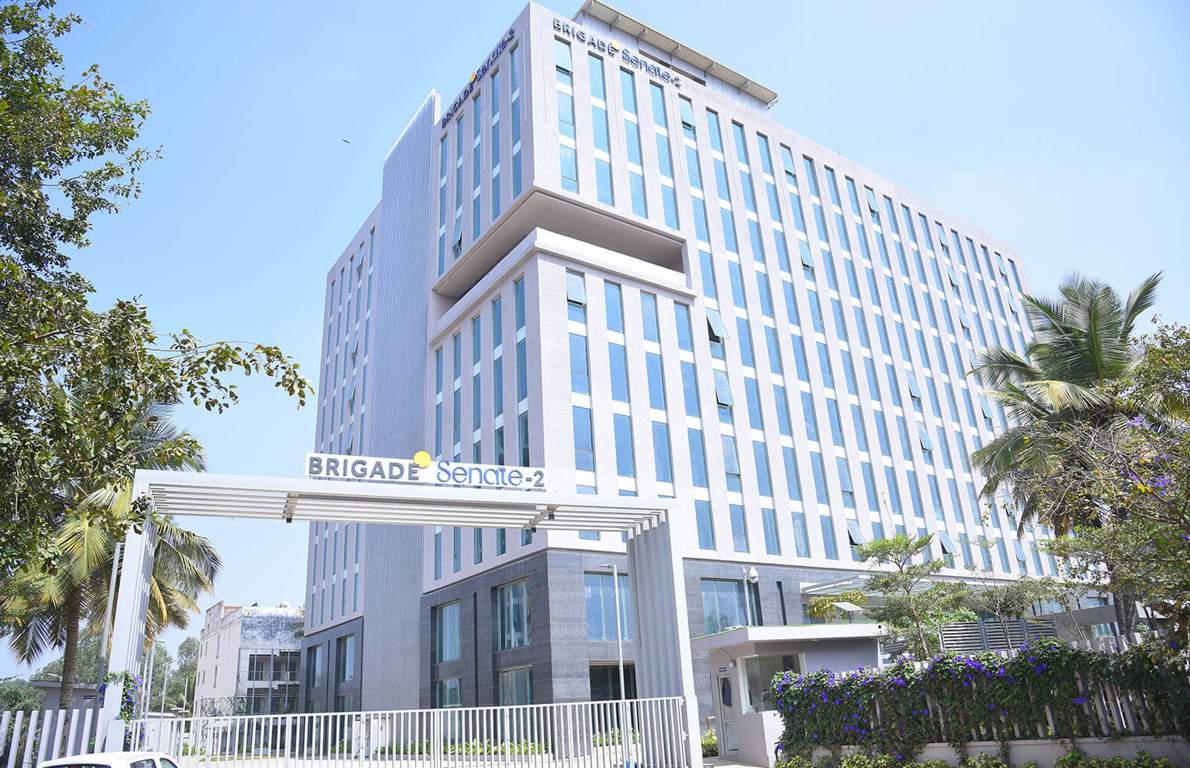  senate 1 wing 2 Gated Community