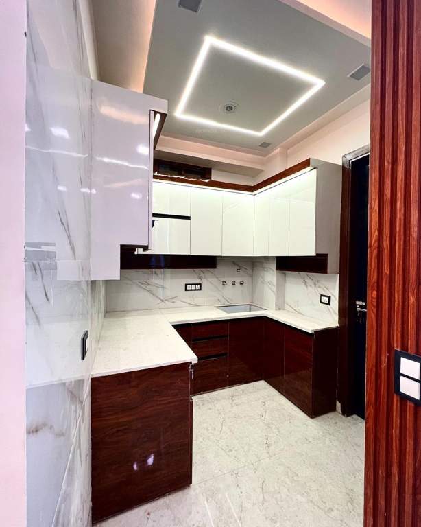  metro view luxury floors Kitchen