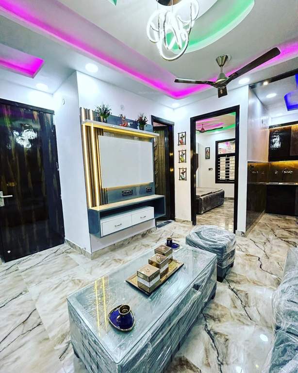  metro view luxury floors Living Area