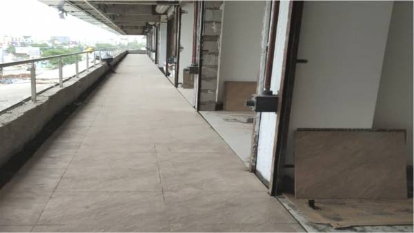  the-market-place Balcony