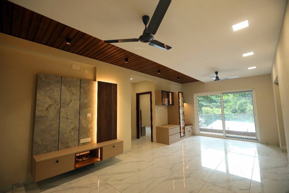 Patteeswarar Paradise Magizham