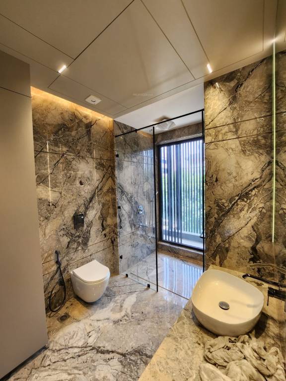  developer 6 Bathroom