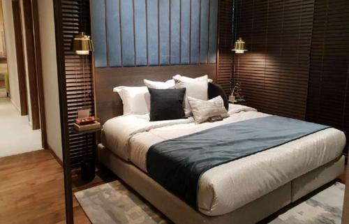  parshva-avenue Bedroom