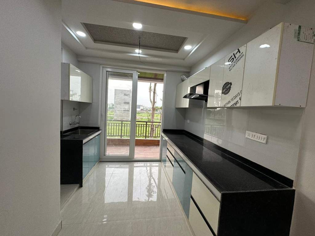  the pearl avenue 1 Living Area