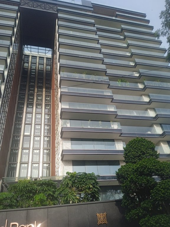  ks and cs one hyd park Elevation