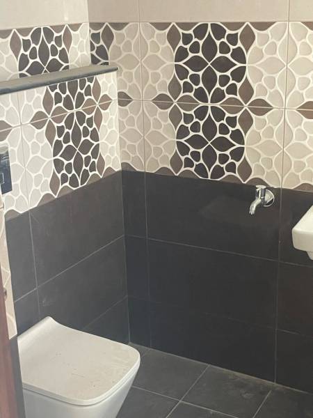  fatima-akhtar-court Bathroom