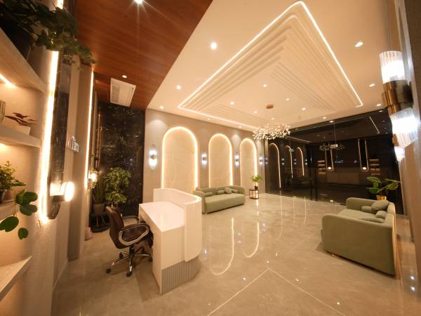  tiara Entrance Lobby