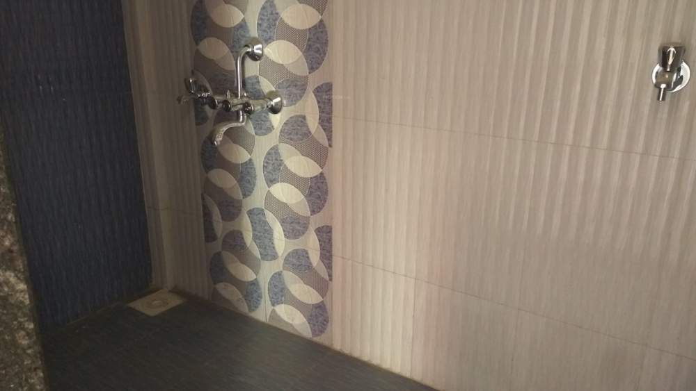  eastern royale building no 2 Bathroom