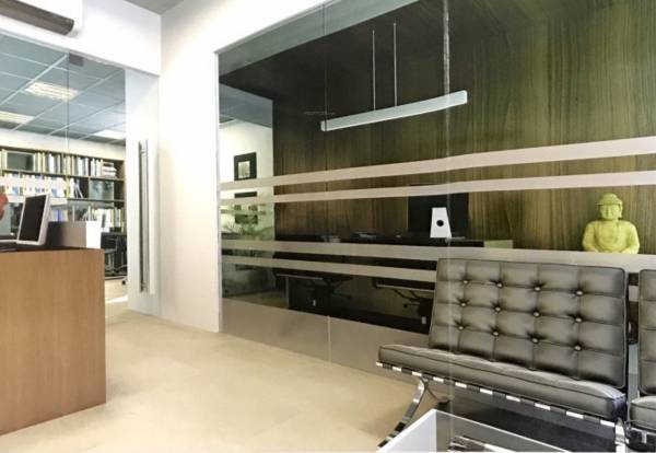  hub Reception/Waiting Room