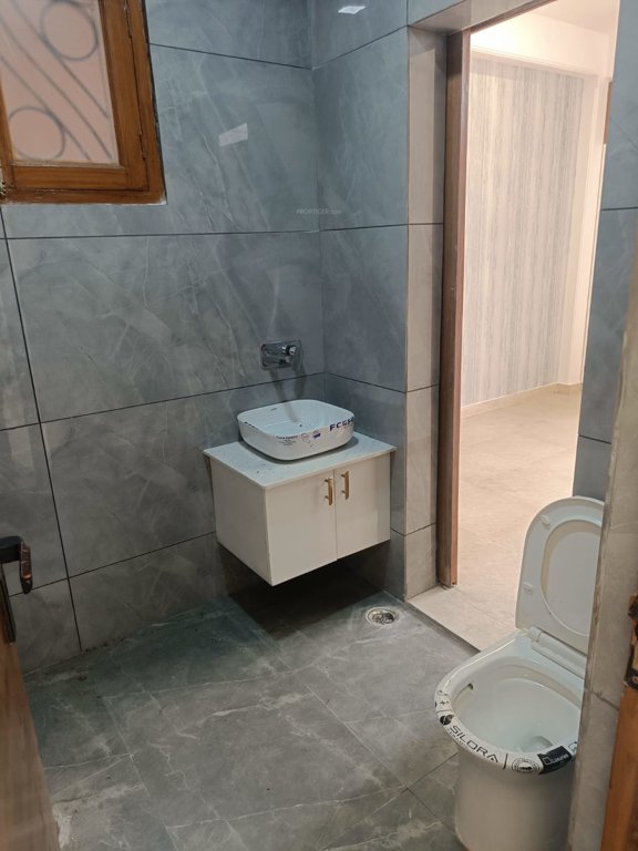 saraswati smart homes Bathroom