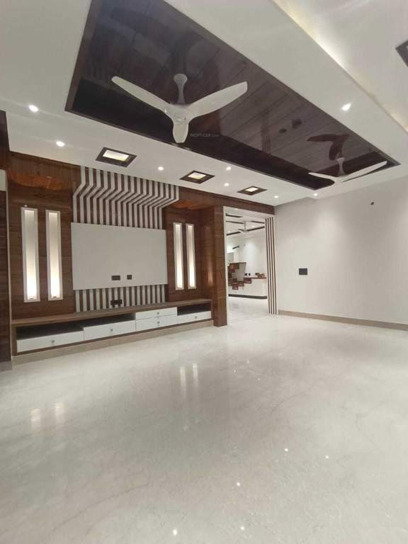 ultra luxurious floors Living Area