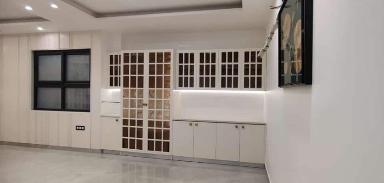 big vaishali floor Living Area