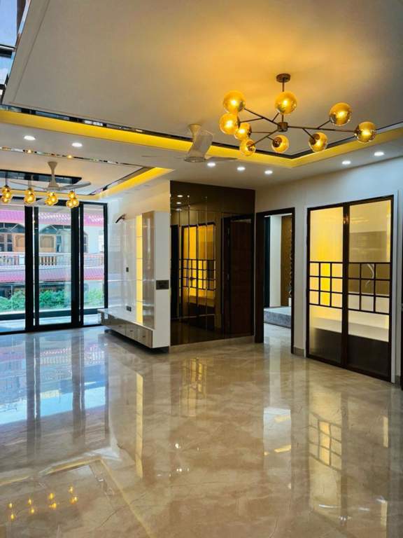  independent luxurious floor Living Area