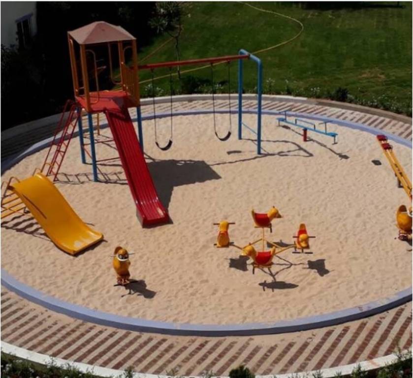  blue dice plot d Children's play area