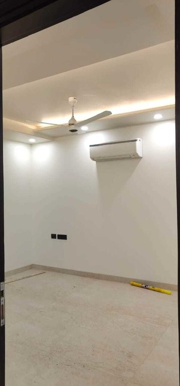 queens villa Bedroom