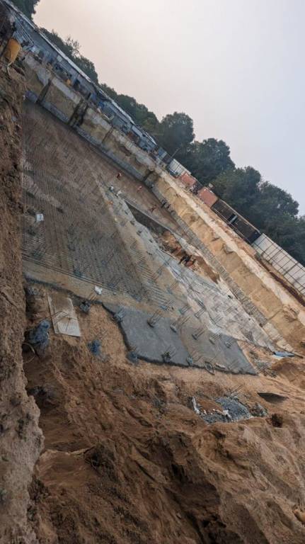 dions skywalk Block B Construction Status Apr 24