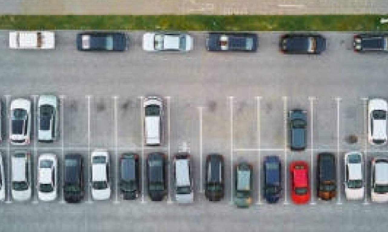  kuteer ii Car Parking