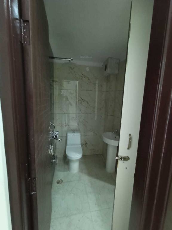  s 11 balaji villas Bathroom