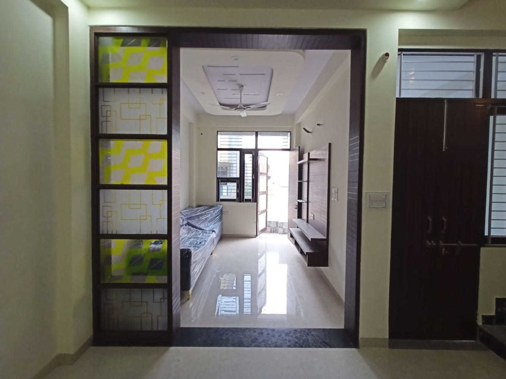  s 11 balaji villas Bedroom