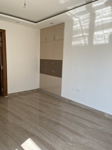  luxury-floors Living Area