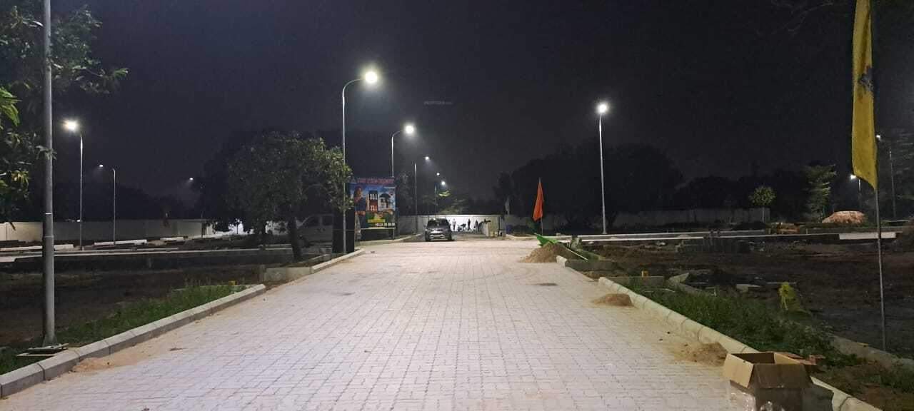  the crest phase 1 Internal Roads & Footpaths