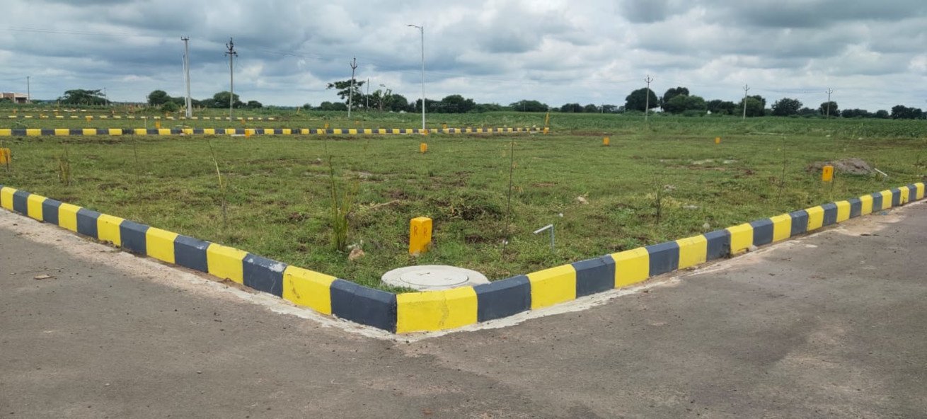  suvarna srinivasam 2 Plot