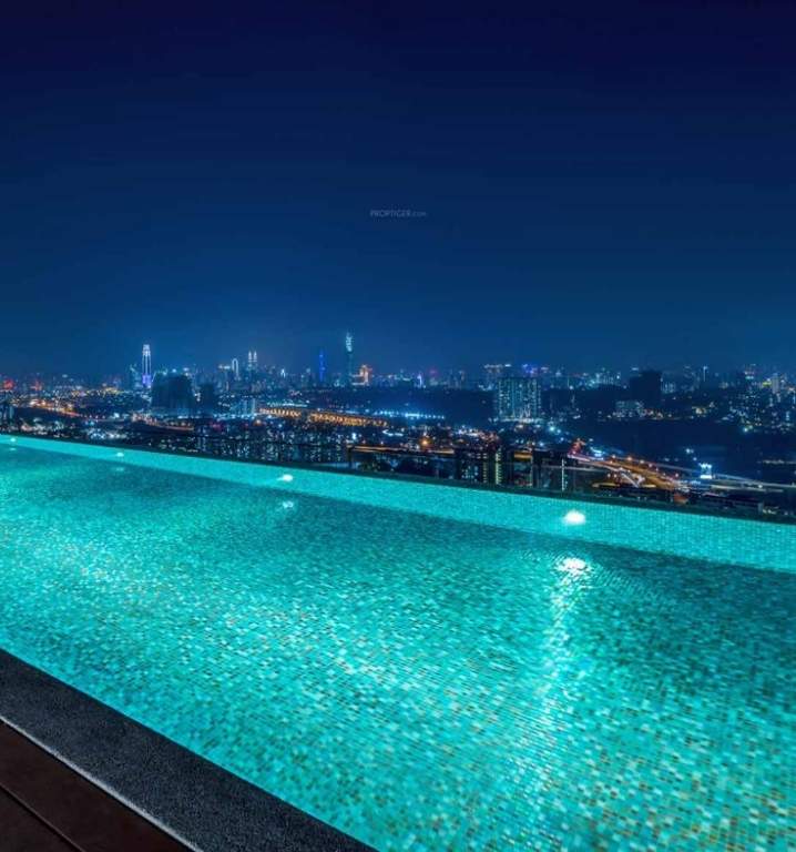  trinity Swimming Pool