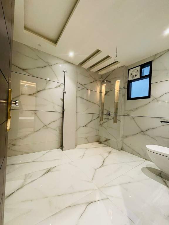  realty homes Bathroom