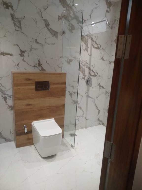  ultra luxury floor Bathroom