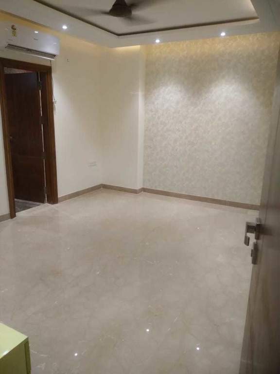  ultra luxury floor Living Area