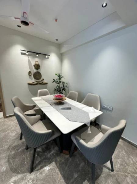 Dining Area avenue-18 Dining Area